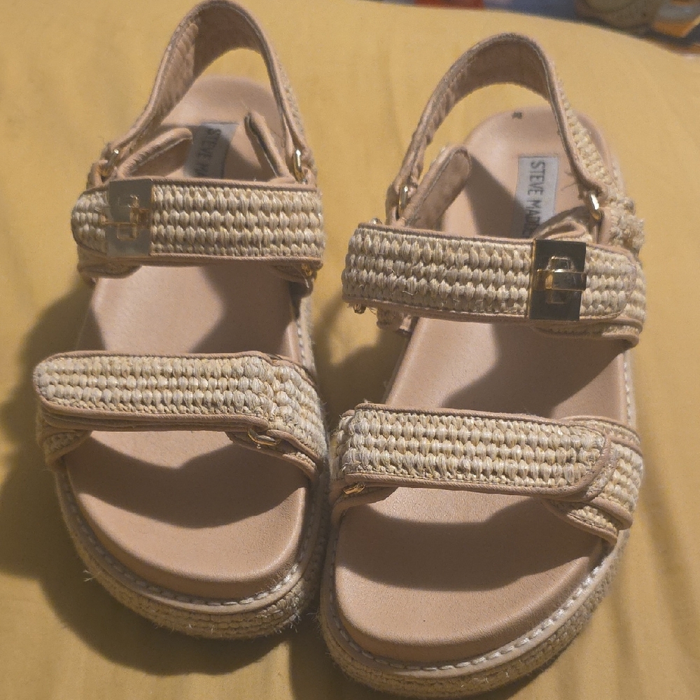 Steve Madden Kids Natural Woven Strap Sandals